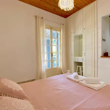 Sofia Emeral Studio - New For 2020 - Acharavi Center