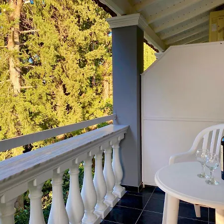 Sofia Emeral Studio - New For 2020 - Acharavi Center Apartment